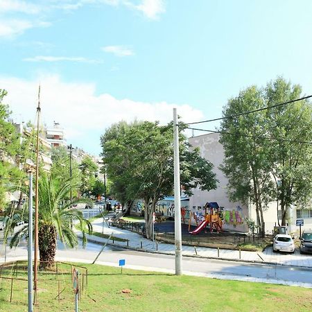 Apartment In Kalamaria Thessaloniki Exterior foto