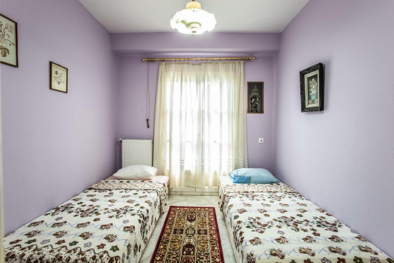 Apartment In Kalamaria Thessaloniki Exterior foto